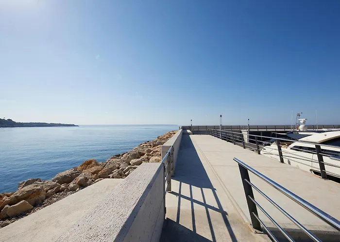 Calanova Sports Residence